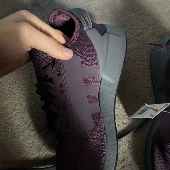 adidas nmd r1 v2 shadow maroon mens shoes NEW 100% AUTHENTIC - Picture 6 of 11